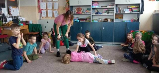 b_1024_768_0_00_images_2023_2024_Swietlica_Pierwsza_pomoc_428678887_863738478887435_1824142840216276807_n